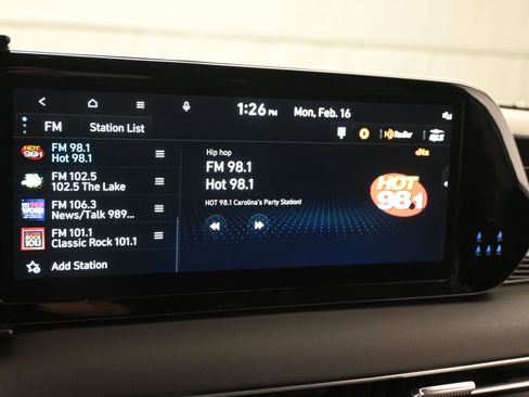 Used 2024 Hyundai Palisade Calligraphy image 16