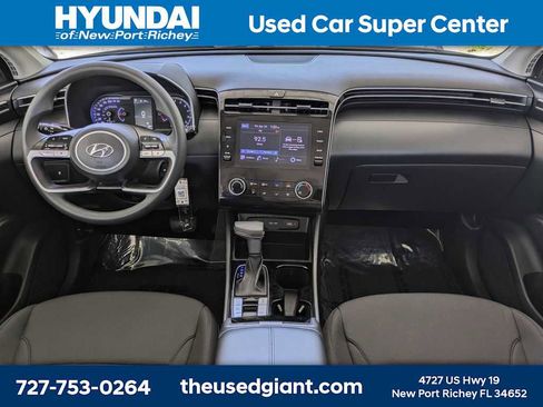 Used 2024 Hyundai Tucson SE FWD image 15