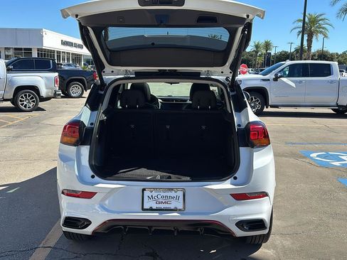 Used 2022 Buick Encore GX Select w/ Experience Buick Package image 17