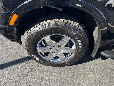 Used 2025 Ford Ranger XLT w/ Equipment Group 301A High AWD/4WD image 11