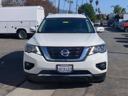 Used 2020 Nissan Pathfinder SV image 10