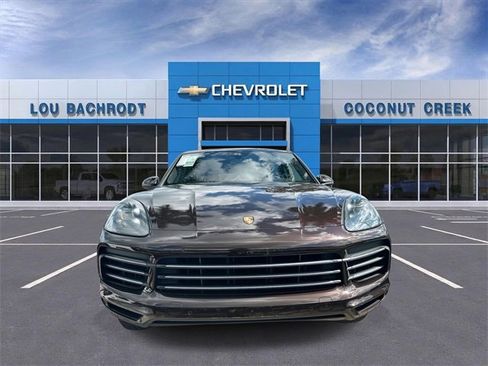 Used 2019 Porsche Cayenne image 3