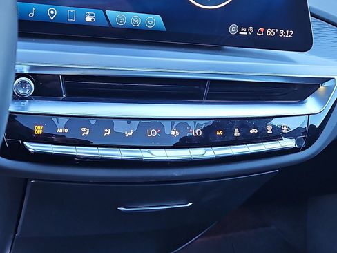 New 2025 Cadillac Lyriq Sport image 21