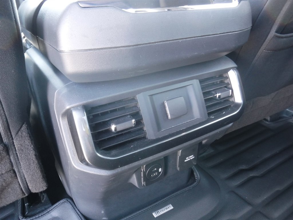 Used 2022 Ford F150 XLT w/ Equipment Group 302A High RWD image 10