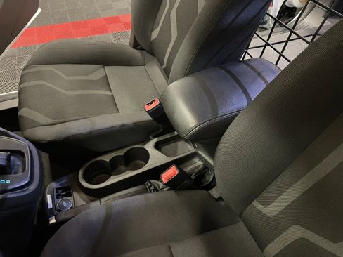 Used 2016 Ford Transit Connect XLT image 31