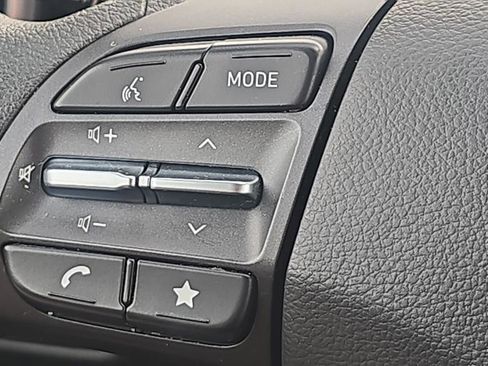 Used 2023 Hyundai Kona SEL AWD/4WD image 24