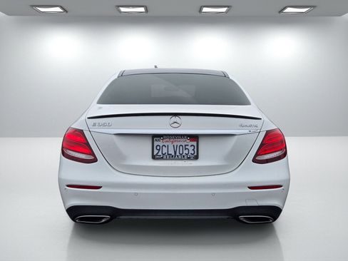 Used 2020 Mercedes-Benz E 350 4MATIC Sedan image 5