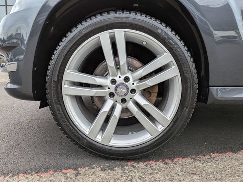 Used 2014 Mercedes-Benz GLK 350 4MATIC image 44
