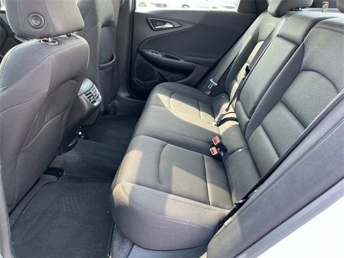 Used 2024 Chevrolet Malibu LT image 21