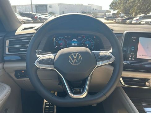 New 2026 Volkswagen Atlas SEL Premium R-Line AWD/4WD image 19