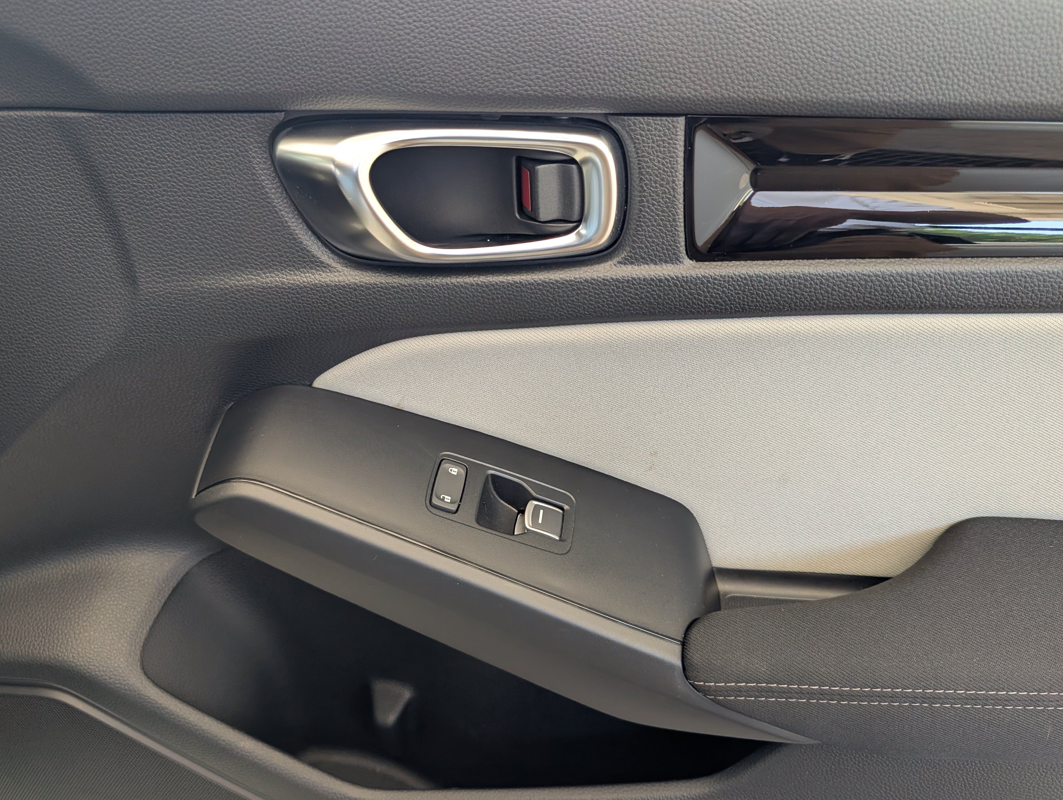 Used 2025 Honda Civic Sport image 21