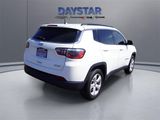 Used 2019 Jeep Compass Latitude image 3