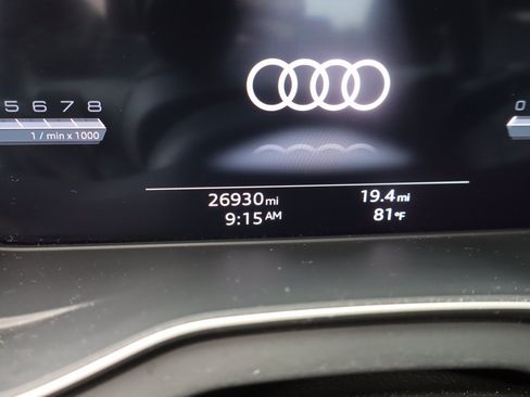 Used 2024 Audi SQ5 Premium Plus w/ S Sport Package AWD/4WD image 9