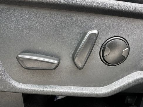 Used 2025 Ford Bronco Outer Banks image 19