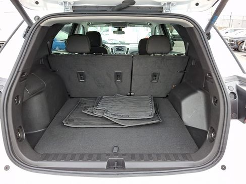 Certified 2022 Chevrolet Equinox LT image 29