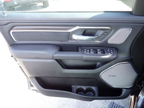 New 2026 RAM 1500 Laramie AWD/4WD image 15