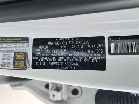 Used 2025 Kia K4 LX image 23