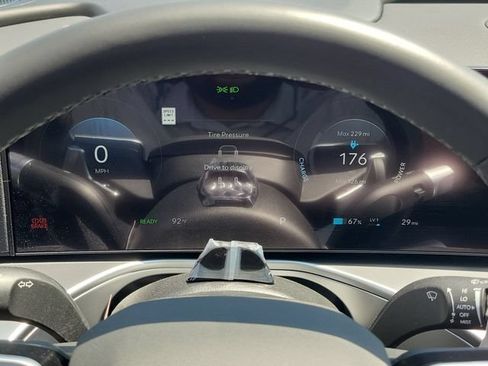 New 2026 Hyundai Ioniq 9 SE AWD/4WD image 9