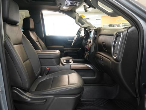 Used 2021 Chevrolet Silverado 1500 LT Trail Boss w/ Convenience Package II AWD/4WD image 38