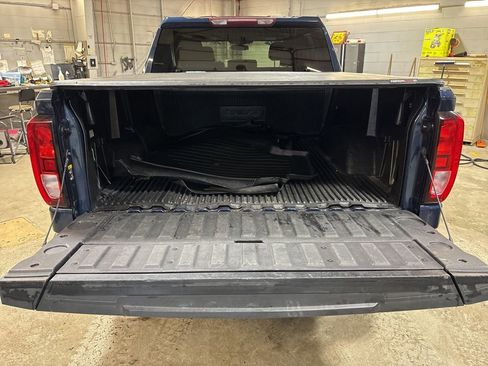 Used 2021 RAM 1500 Big Horn image 12