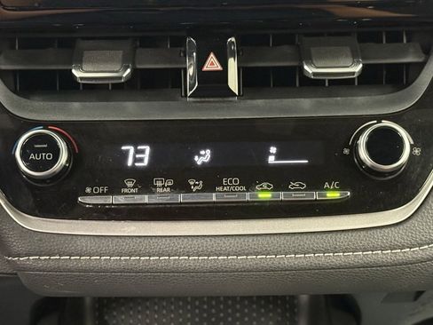 Used 2019 Toyota Corolla SE image 30