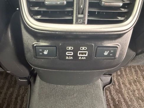 Used 2023 Subaru Outback Limited XT AWD/4WD image 18