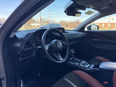 Used 2025 MAZDA CX-30 Carbon AWD/4WD image 9