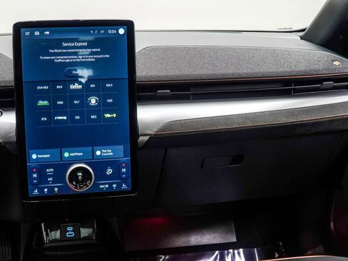 Used 2022 Ford Mustang Mach-E GT image 19