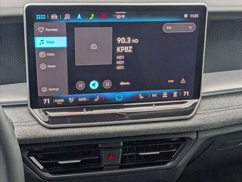 New 2025 Volkswagen Tiguan S AWD/4WD image 12
