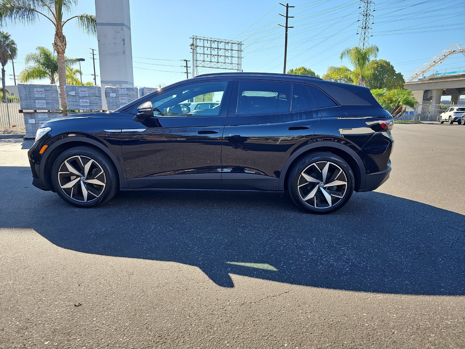 Used 2023 Volkswagen ID.4 Pro S RWD image 8
