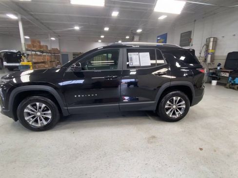 Certified 2025 Chevrolet Equinox LT w/ Convenience Package II AWD/4WD image 7