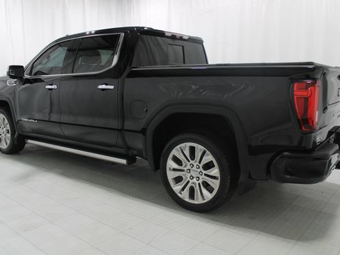 Used 2020 GMC Sierra 1500 Denali w/ Denali Ultimate Package AWD/4WD image 8