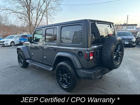 Used 2022 Jeep Wrangler Unlimited Sport image 8
