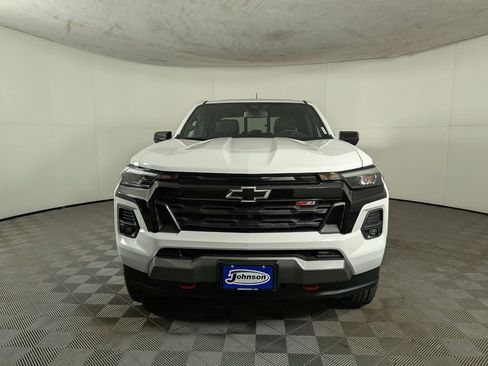 New 2026 Chevrolet Colorado Z71 w/ Technology Package AWD/4WD image 2