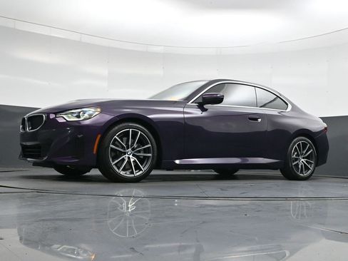 Used 2022 BMW 230i Coupe w/ Premium Package 2 RWD image 38