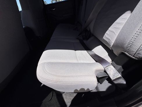 Certified 2023 Nissan Frontier SV w/ Technology Package RWD image 21