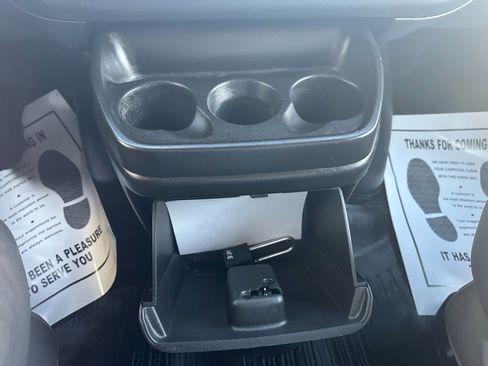 Used 2017 GMC Savana 3500 image 14