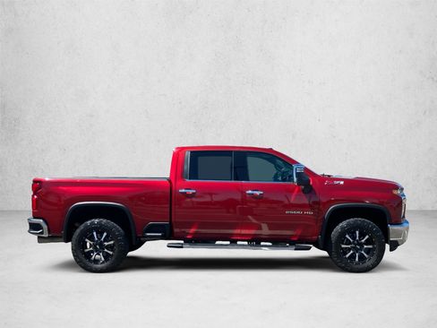 Used 2020 Chevrolet Silverado 2500 LTZ w/ LTZ Premium Package AWD/4WD image 4