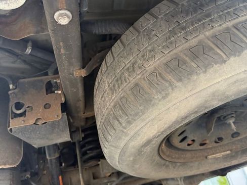 Used 2015 Chevrolet Suburban LTZ image 30