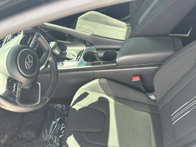 Certified 2023 Hyundai Elantra SEL w/ Convenience Package FWD image 13