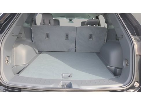 Used 2021 Chevrolet Blazer LT image 33