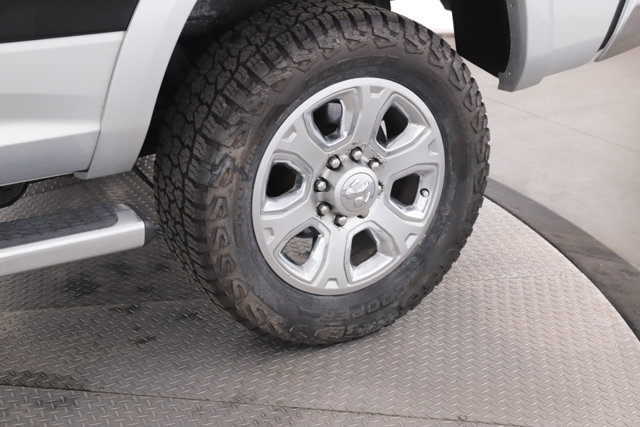 Used 2016 RAM 2500 Laramie AWD/4WD image 14