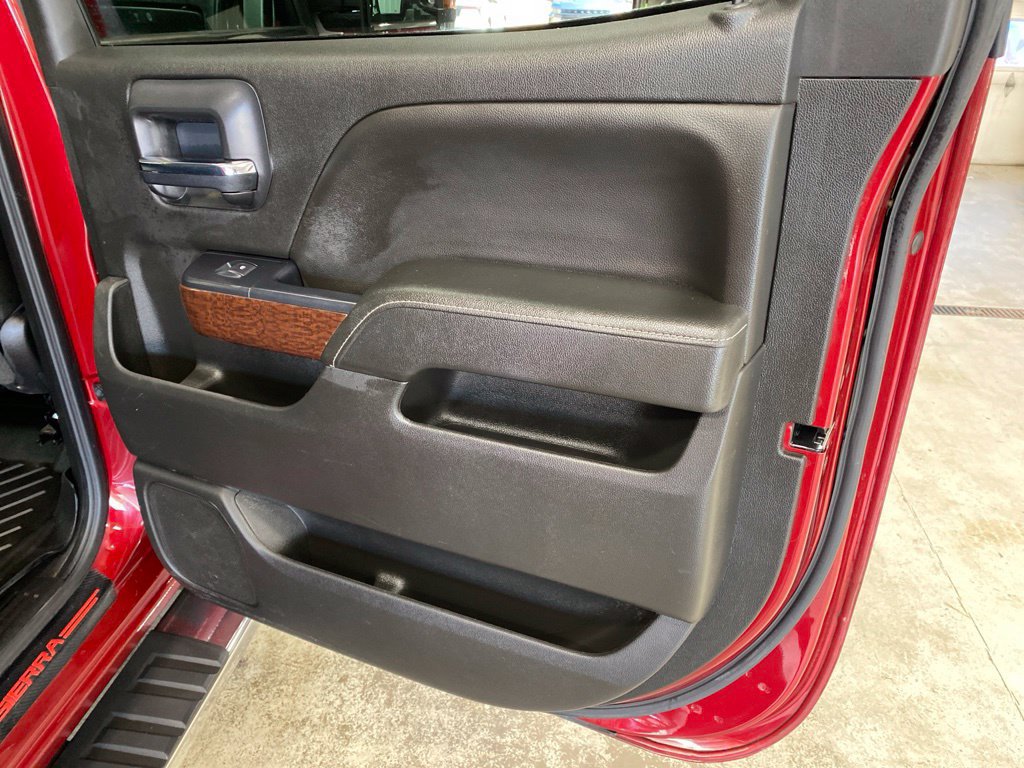 Used 2019 GMC Sierra 2500 SLT w/ Duramax Plus Package AWD/4WD image 23