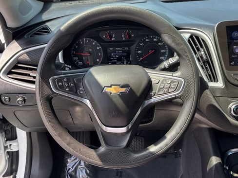 Used 2024 Chevrolet Malibu LT FWD image 26