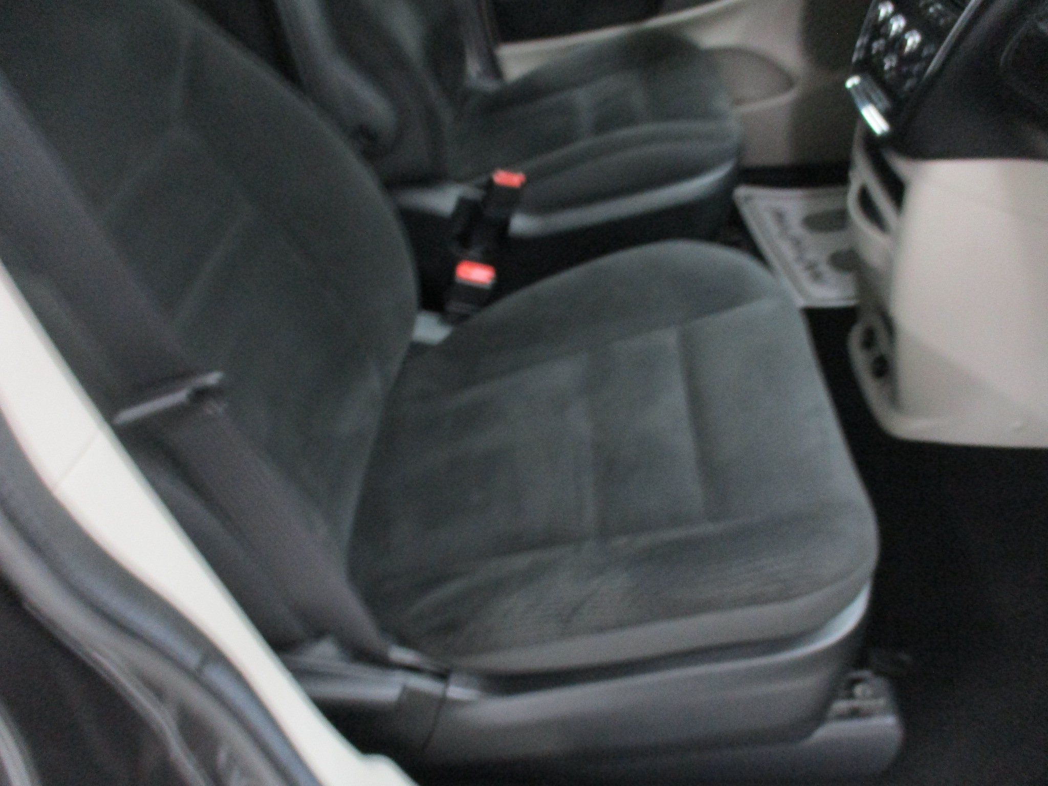 Used 2019 Dodge Grand Caravan SE w/ UConnect Hands-Free Group FWD image 13