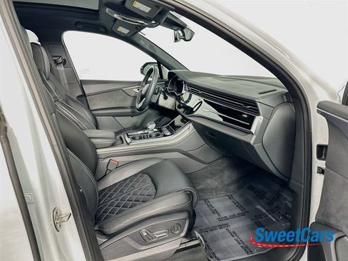 Used 2025 Audi SQ7 Premium Plus AWD/4WD image 10