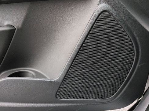 Used 2020 GMC Canyon SLE w/ SLE Convenience Package image 22