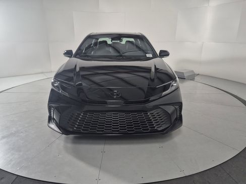 New 2026 Toyota Camry SE image 7