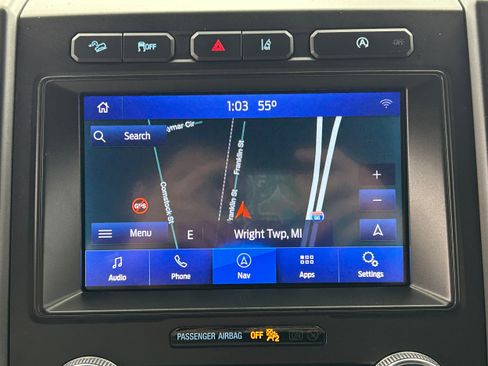 Used 2021 Ford Expedition Max Limited AWD/4WD image 7