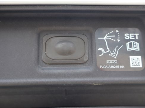 Used 2023 Ford Mustang Mach-E Premium image 27